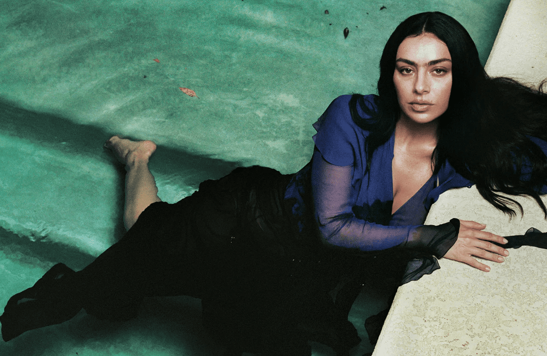 Charli xcx Releases ‘Wuthering Heights’ Film Album