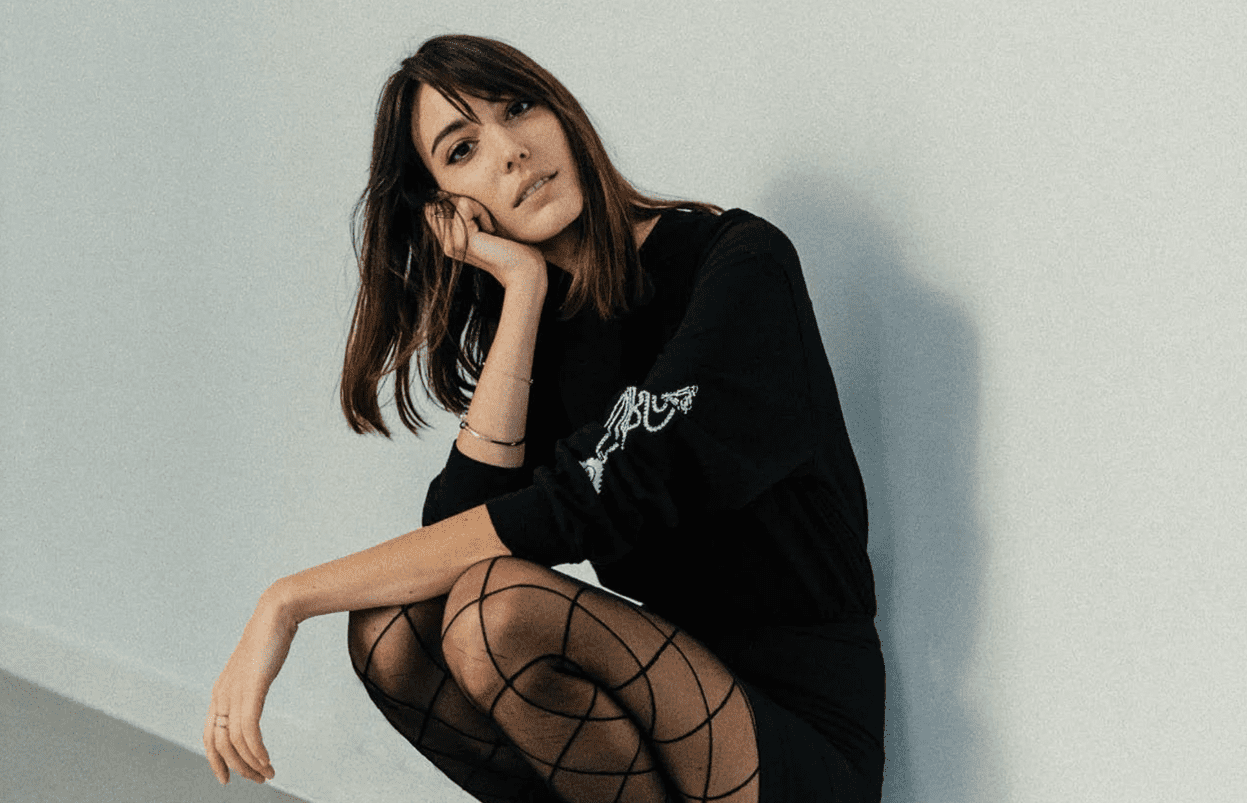 Amelie Lens Fulfills Childhood Promise by Buying Her Grandmother a Dream Home