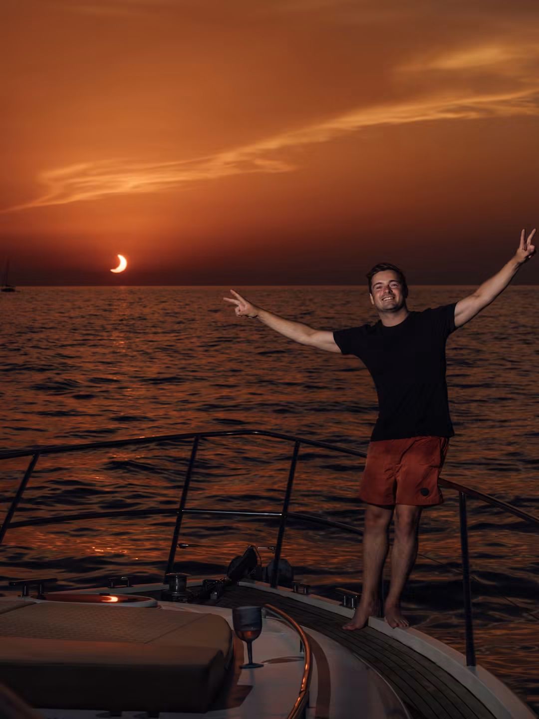 Martin Garrix Brings 10 Years of STMPD RCRDS Home to Amsterdam for ADE